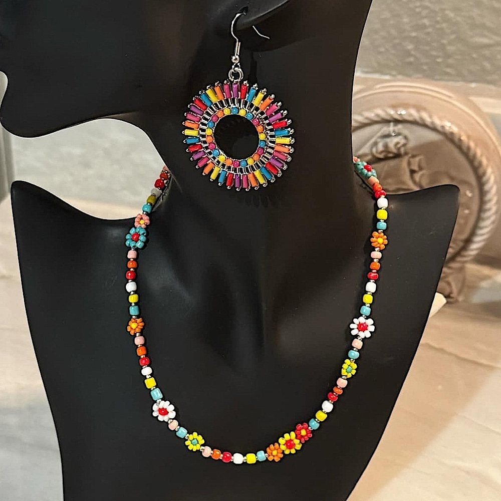Colorful sea Beaded Necklace and Earring Set silver